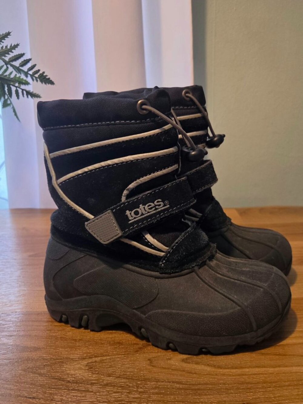 Totes Toddler Boys Black Waterproof Winter Snow Boots - Size 6